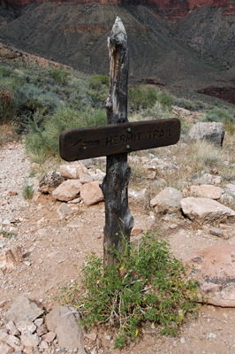 Sign at the Hermit-Tonto junction