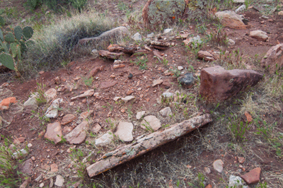 The outline of a small room at a ruin site in Kwagunt