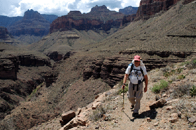 Dennis hikes the Tonto at the base of the east fork of Horseshoe Mesa