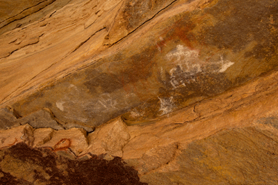 Pictographs on the overhand ceiling at Juno Ruin