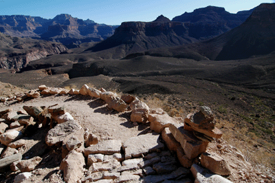 Passing the cairned descent from South Kaibab Trail into Cremation Canyon